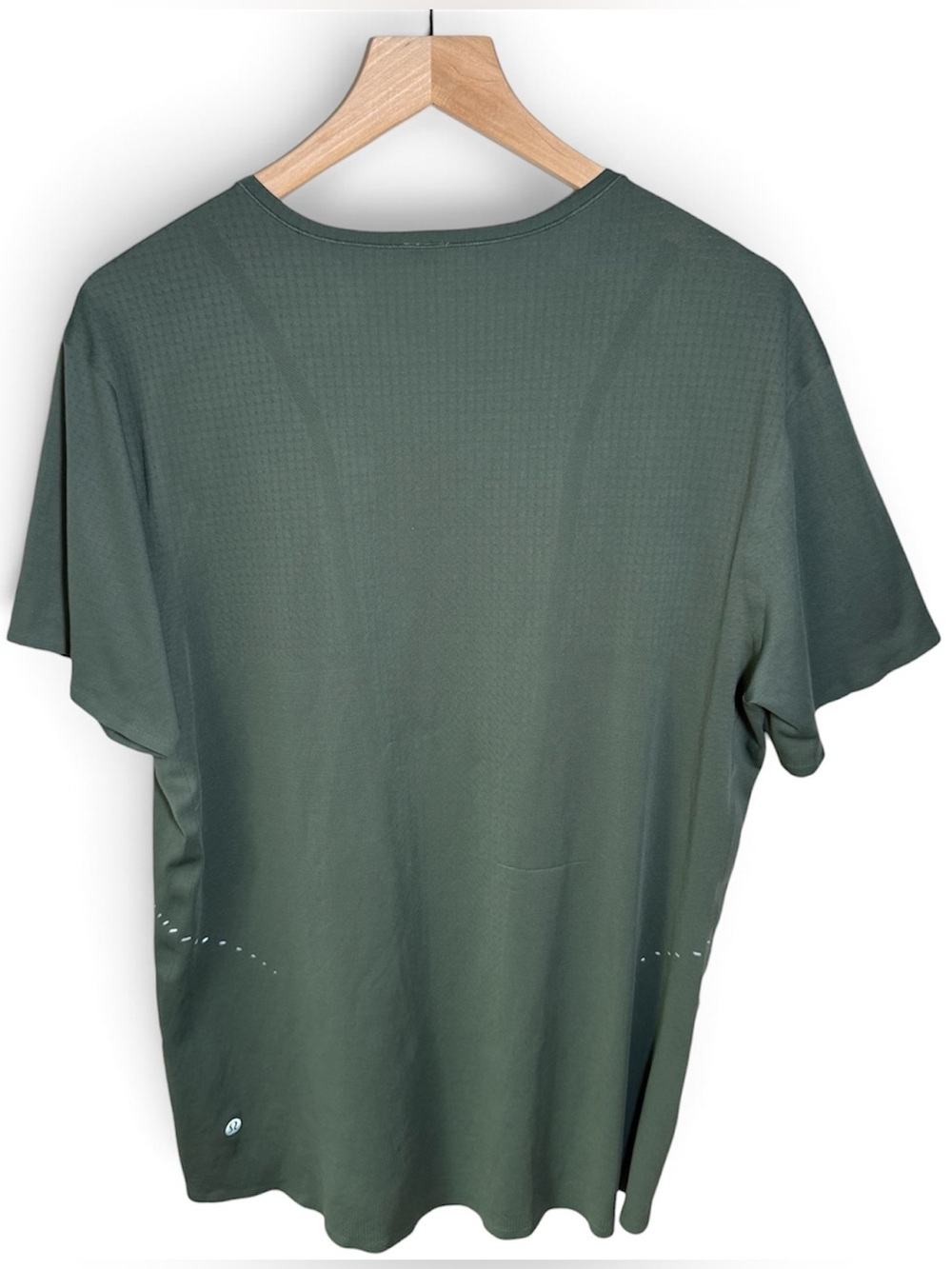 Lululemon Fast n Free Short Sleeve Shirt Tee Green Size Large Athletic Sports